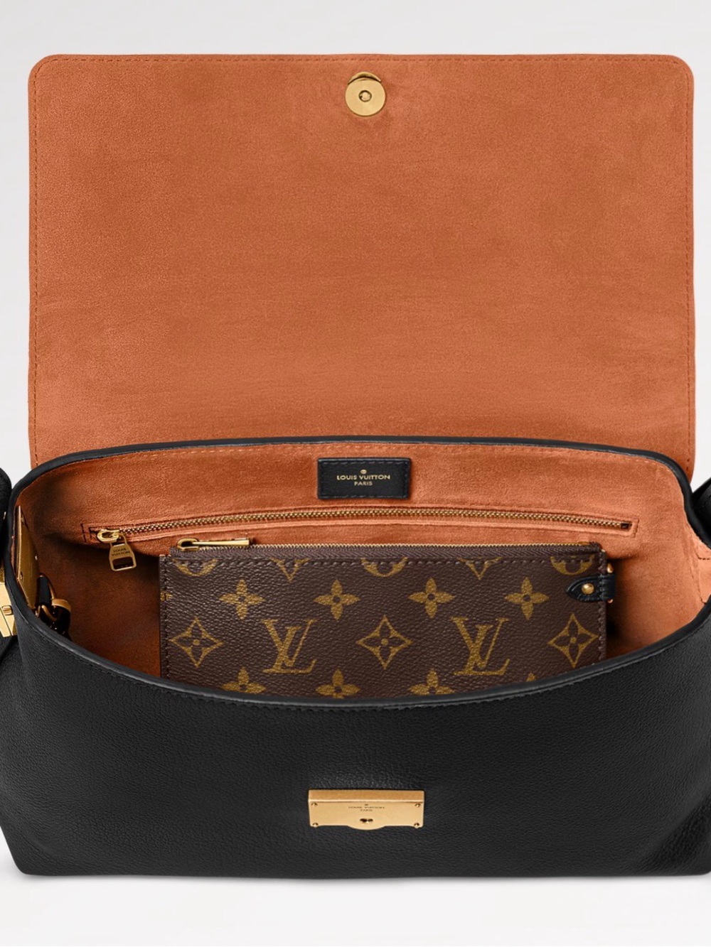 Louis Vuitton Low Key Messenger flap Bag gorgeous! - Picture 6 of 16